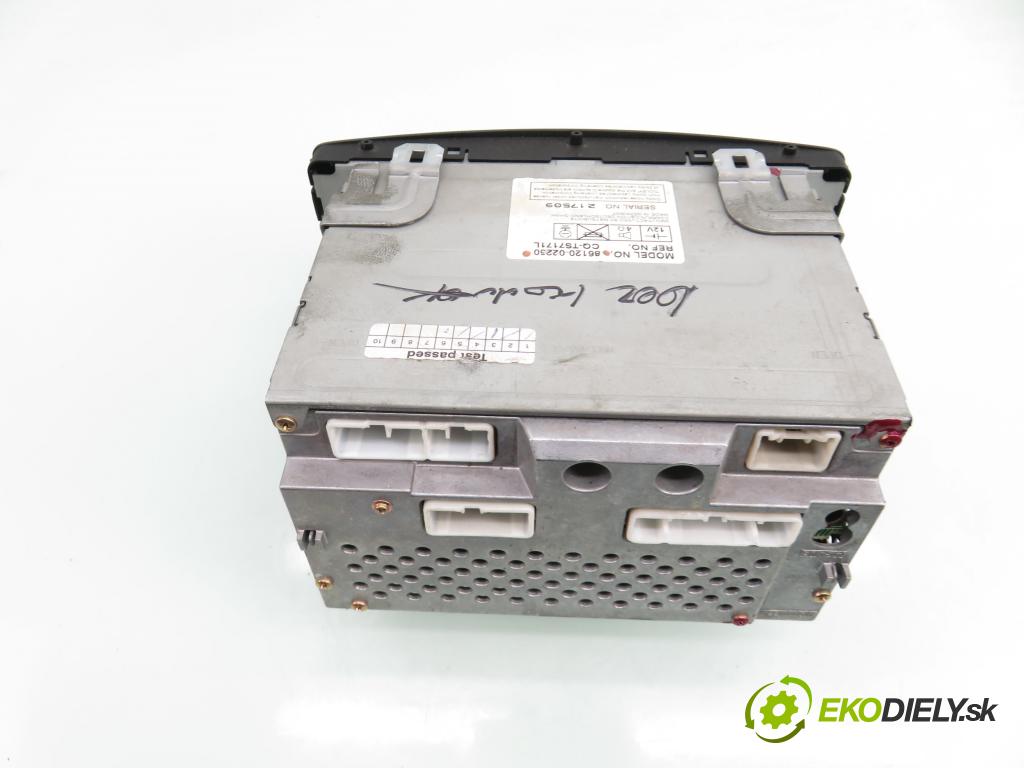 TOYOTA COROLLA (_E12_) HB 2003 71,00 1.4 VVT-i (ZZE120_) - 4ZZ-FE 1398,00 RADIO Modul 8612002250