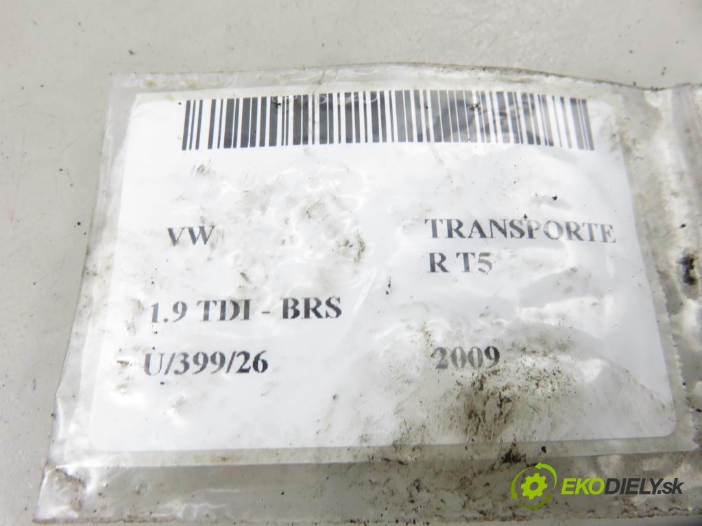 VW TRANSPORTER V Skrzynia (7HA, 7HH, 7EA, 7EH) FURGON 2009 75,00 1.9 TDI - BRS 1896,00 Rúra intercoolera turba 7H0145762C