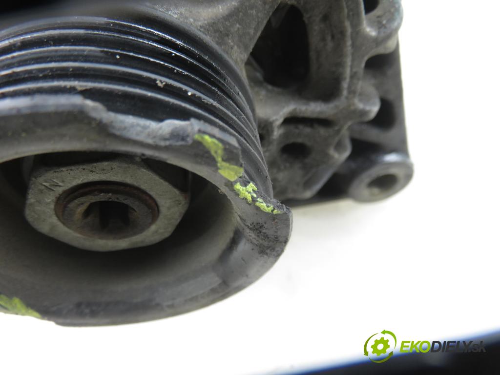 PEUGEOT 206 liftback (2A/C) HB 2001 55,00 1.4 i - KFW (TU3JP) 1360,00 Alternátor 9642879480 (Alternátor)