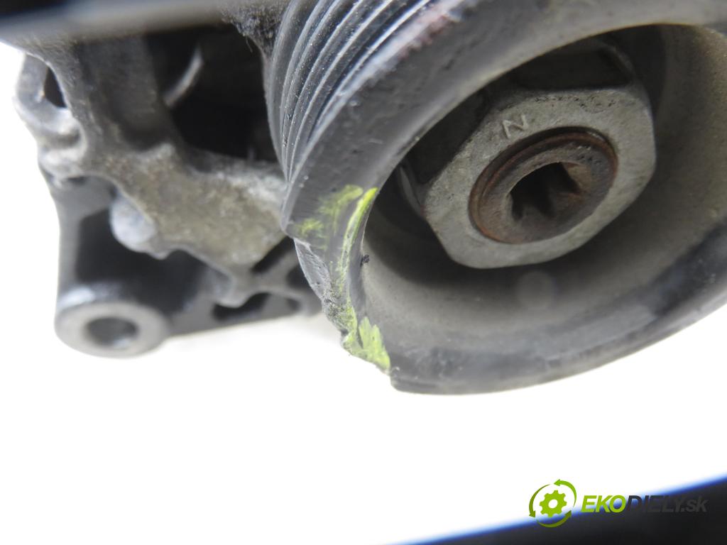 PEUGEOT 206 liftback (2A/C) HB 2001 55,00 1.4 i - KFW (TU3JP) 1360,00 Alternátor 9642879480 (Alternátor)