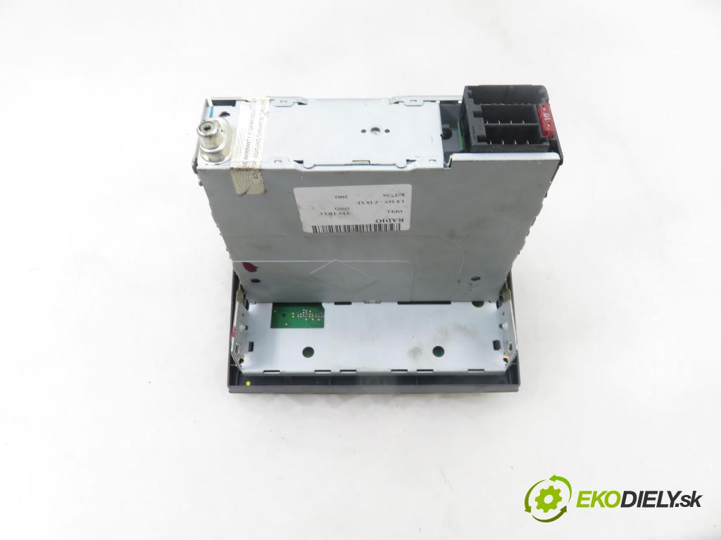 OPEL VECTRA C (Z02) SEDAN 2003 90,00 1.8 16V - Z 18 XE 1796,00 RADIO CD 13138246