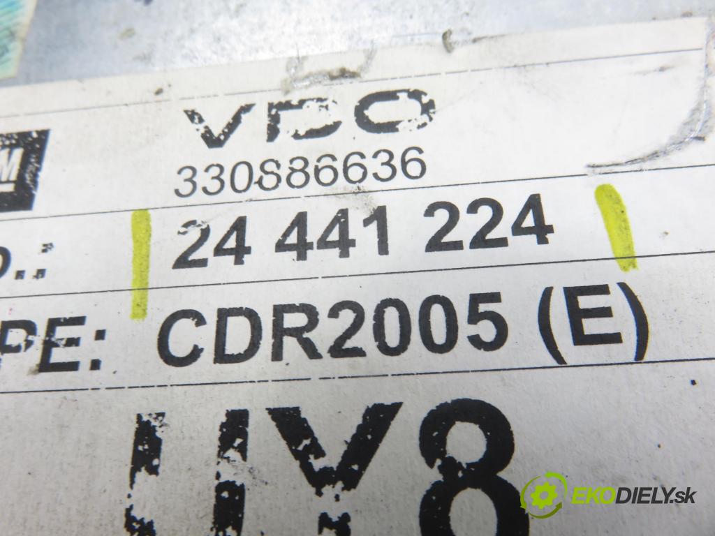 OPEL VECTRA C (Z02) SEDAN 2002 81,00 1.8 - Z 18 XEL 1796,00 RADIO 24441224 ; 330886636
