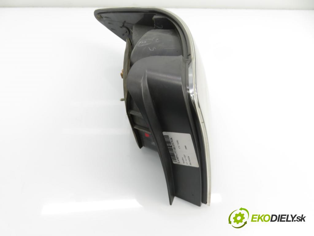 MAZDA CX-7 (ER) SUV 2008 182,00 2.3 - L3-VDT 2261,00 světlo pravé zadní