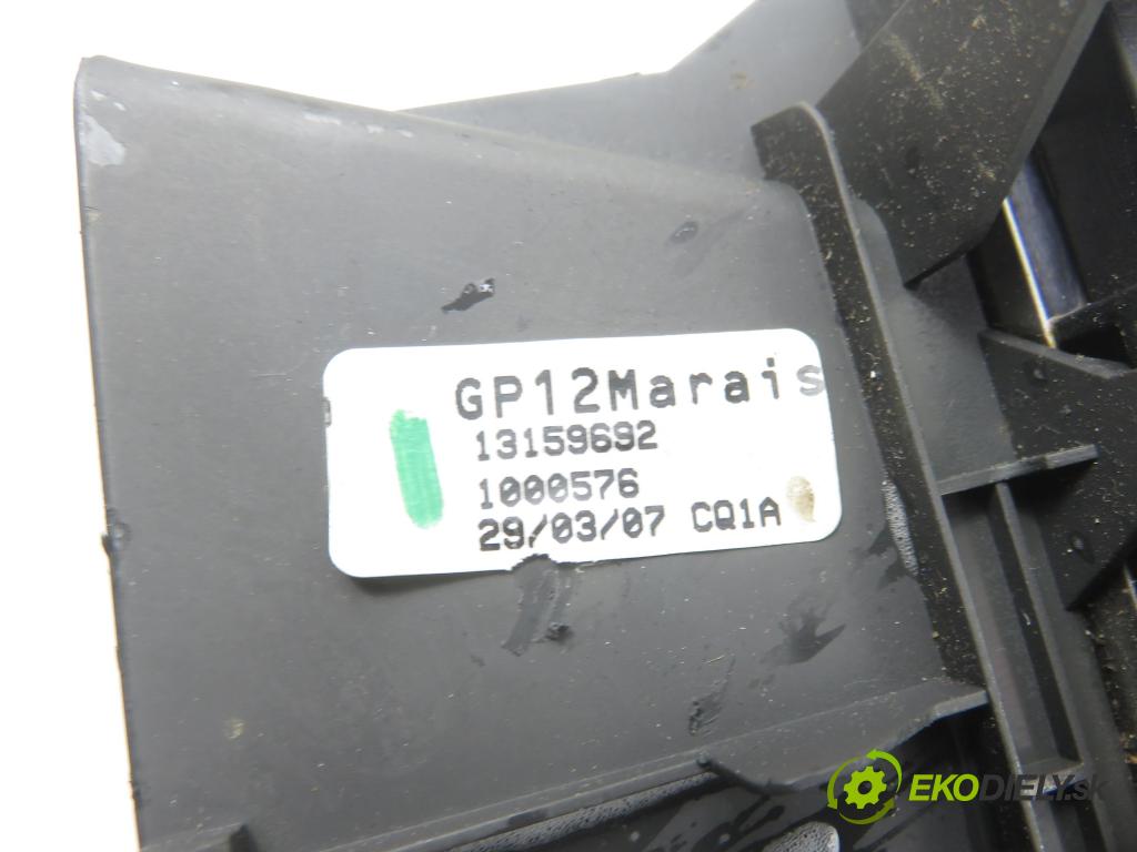 OPEL ZAFIRA B (A05) MINIVAN 2007 88,00 1.9 CDTI - Z 19 DT 1910,00 RADIO CD 13271254 ; 13111166