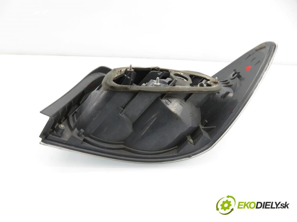 MAZDA CX-7 (ER) SUV 2008 182,00 2.3 - L3-VDT 2261,00 světlo levé zadní