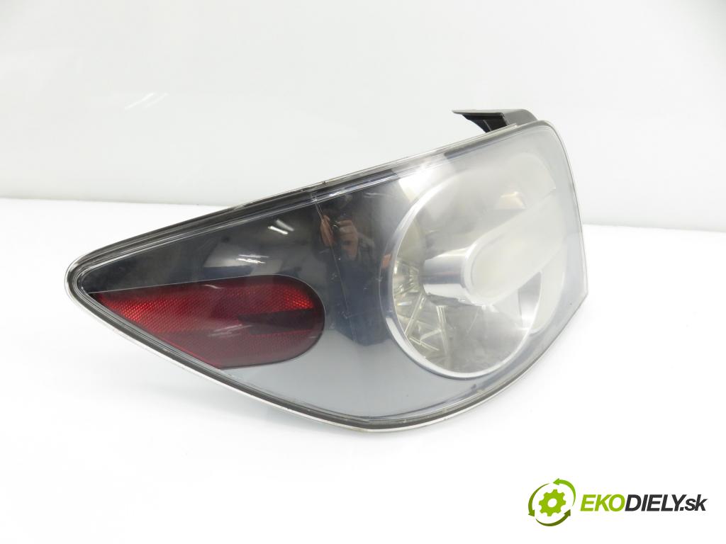 MAZDA CX-7 (ER) SUV 2008 182,00 2.3 - L3-VDT 2261,00 světlo levé zadní