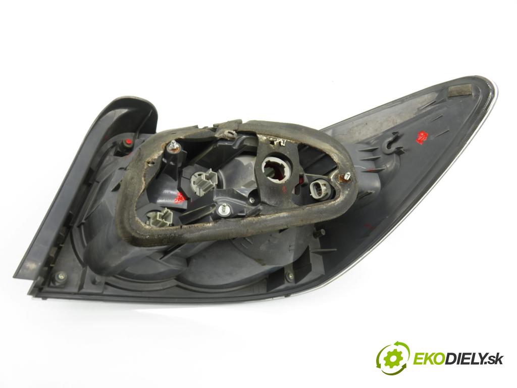 MAZDA CX-7 (ER) SUV 2008 182,00 2.3 - L3-VDT 2261,00 světlo levé zadní