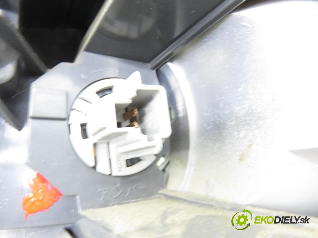 MAZDA CX-7 (ER) SUV 2008 182,00 2.3 - L3-VDT 2261,00 světlo levé zadní