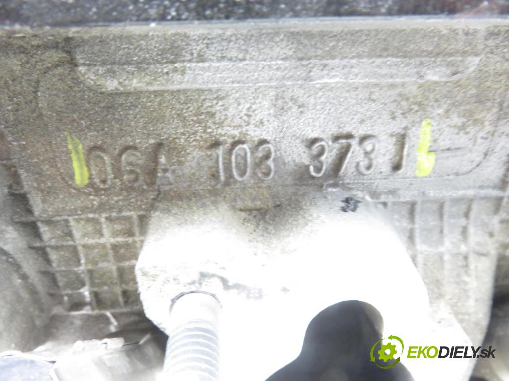 VW NEW BEETLE (9C1, 1C1) HB 1998 85,00 2 - AZJ 1984,00 hlava 06A103373J