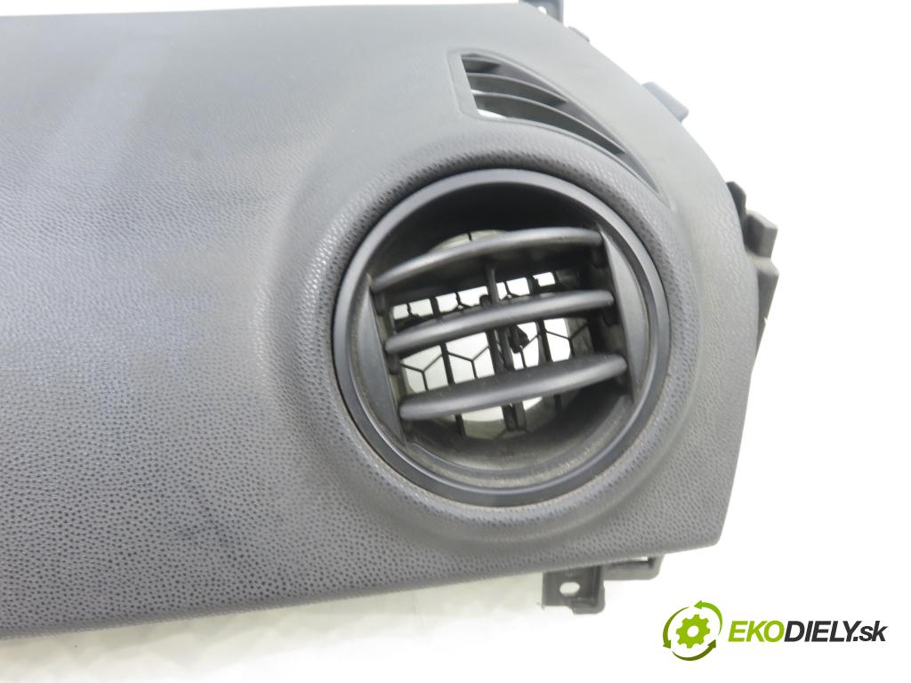 MAZDA CX-7 (ER) SUV 2008 182,00 2.3 - L3-VDT 2261,00 AirBag air BAG CESTUJÍCÍ: EG2160350 ; EG21H21