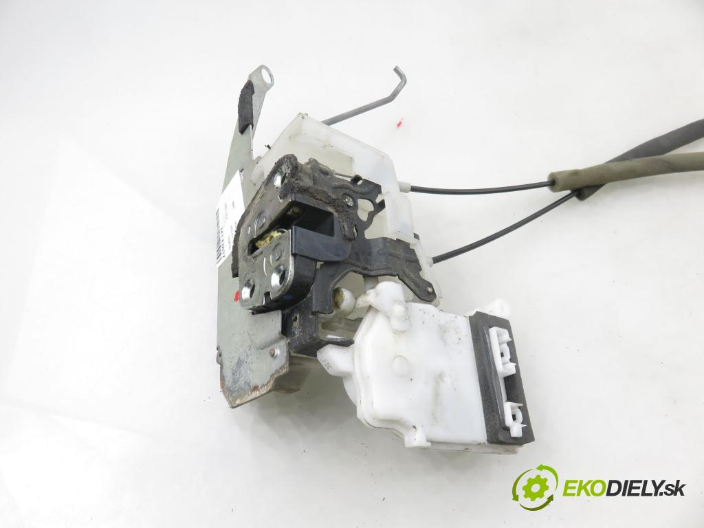 MAZDA CX-7 (ER) SUV 2008 182,00 2.3 - L3-VDT 2261,00 zámok