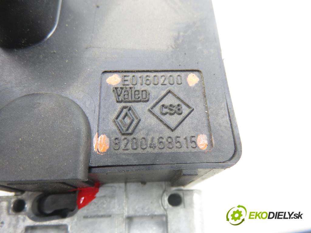 RENAULT MEGANE II Kombi (KM0/1_) KOMBI 2006 110,00 2.0 dCi - M9R 700 1995,00 blokáda tyče volantu 8200468515 ; E0160200
