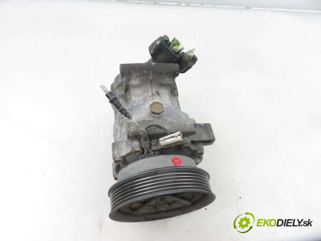 RENAULT CLIO II (BB_, CB_) HB 2003 50,00 1.5 dCi 68 - K9K 714 1461,00 KOMPRESOR: klimatizácie 8200315744 ; R134A (Kompresor klimatizácie)