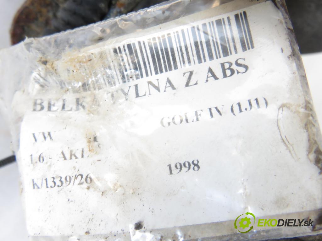 VW GOLF IV (1J1) HB 1998 74,00 1.6 - AKL 1595,00 výztuha zadní část ABS