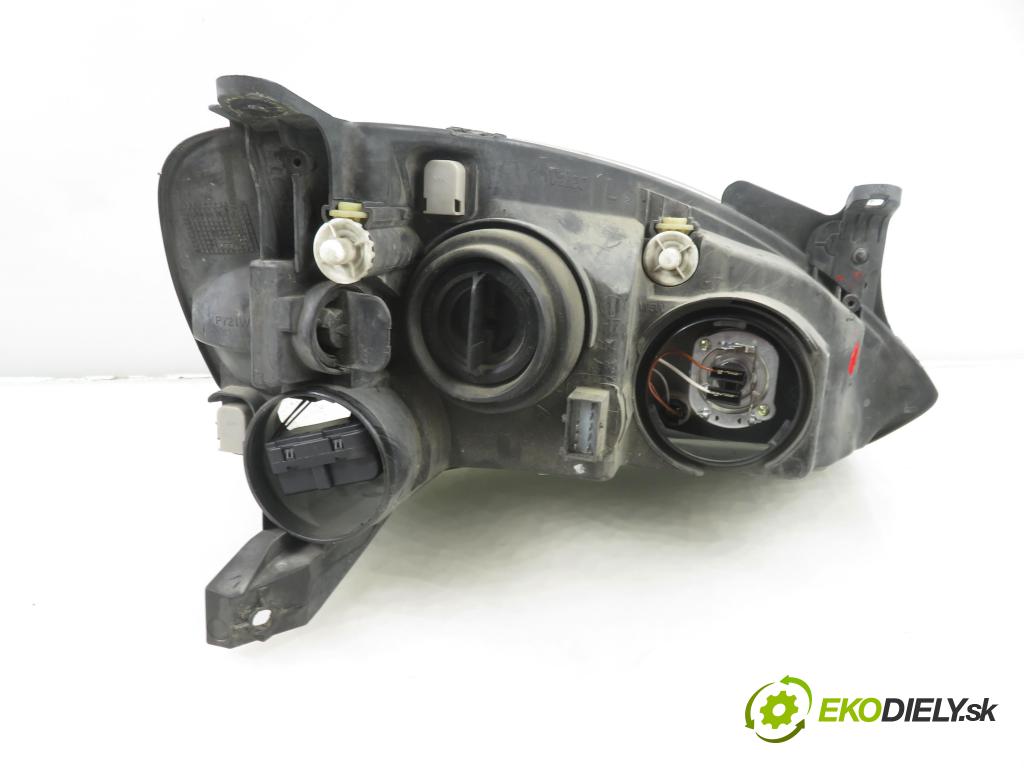 OPEL CORSA C (X01) HB 2003 55,00 1.2 - Z 12 XE 1199,00 světlo LP 09114329