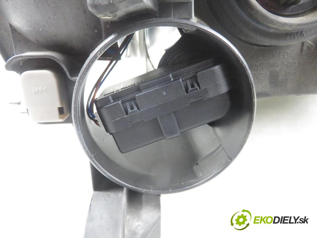 OPEL CORSA C (X01) HB 2003 55,00 1.2 - Z 12 XE 1199,00 světlo LP 09114329