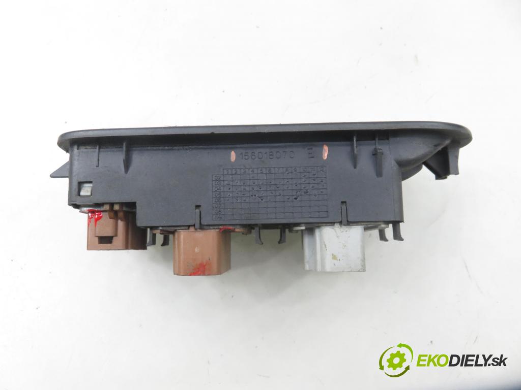 RENAULT MEGANE II Kombi (KM0/1_) KOMBI 2006 110,00 2.0 dCi - M9R 700 1995,00 Panel ovládania okien 8200160603 ; 156018070E