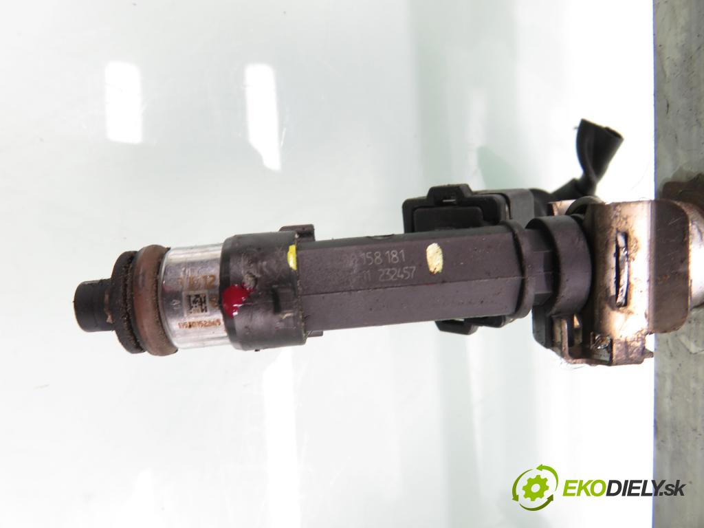 CHEVROLET AVEO liftback (T300) HB 2012 63,00 1.2 LPG - A 12 XER 1229,00 Lišta vstrekovacia 55572731 ; 0280158181 ; 0280151258 (Vstrekovacia lišta)
