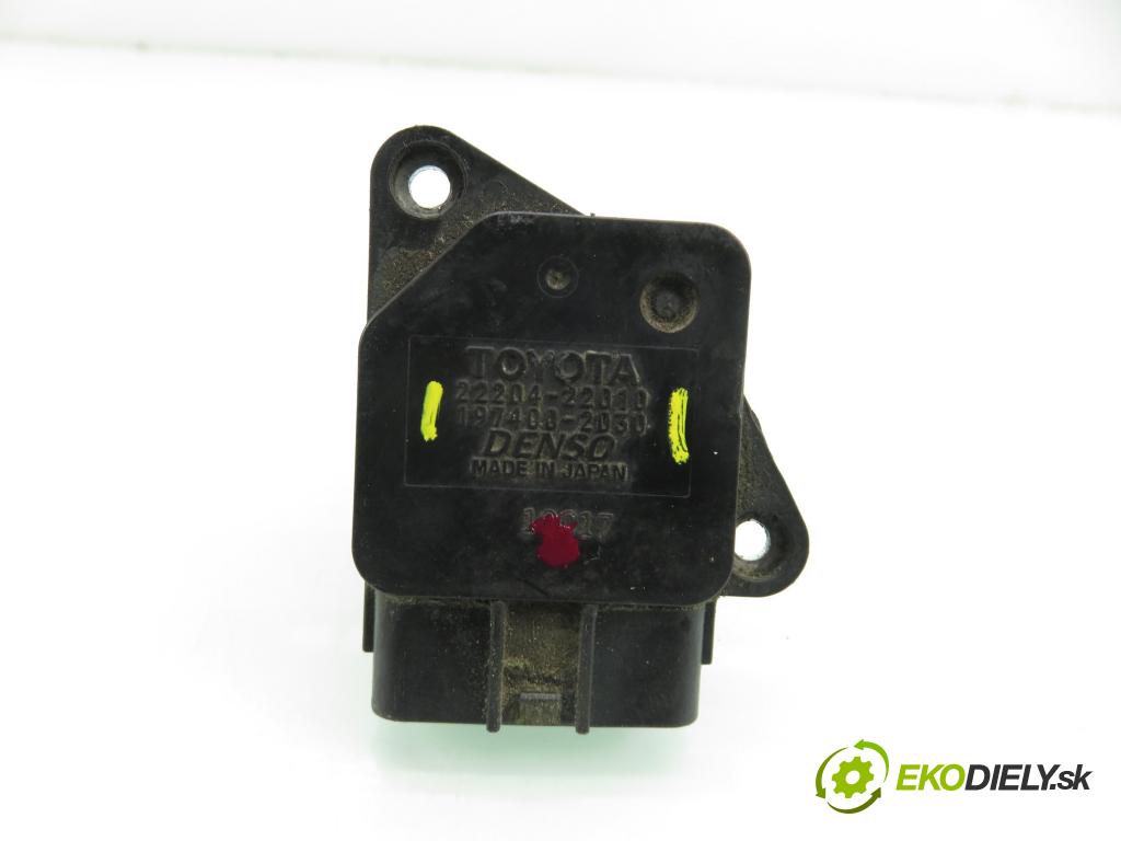 TOYOTA YARIS (_P1_) HB 2002 63,00 1.3 (NCP10_, SCP12_) - 2NZ-FE 1299,00 váha vzduchu vzduchu 2220422010 ; 1974002030