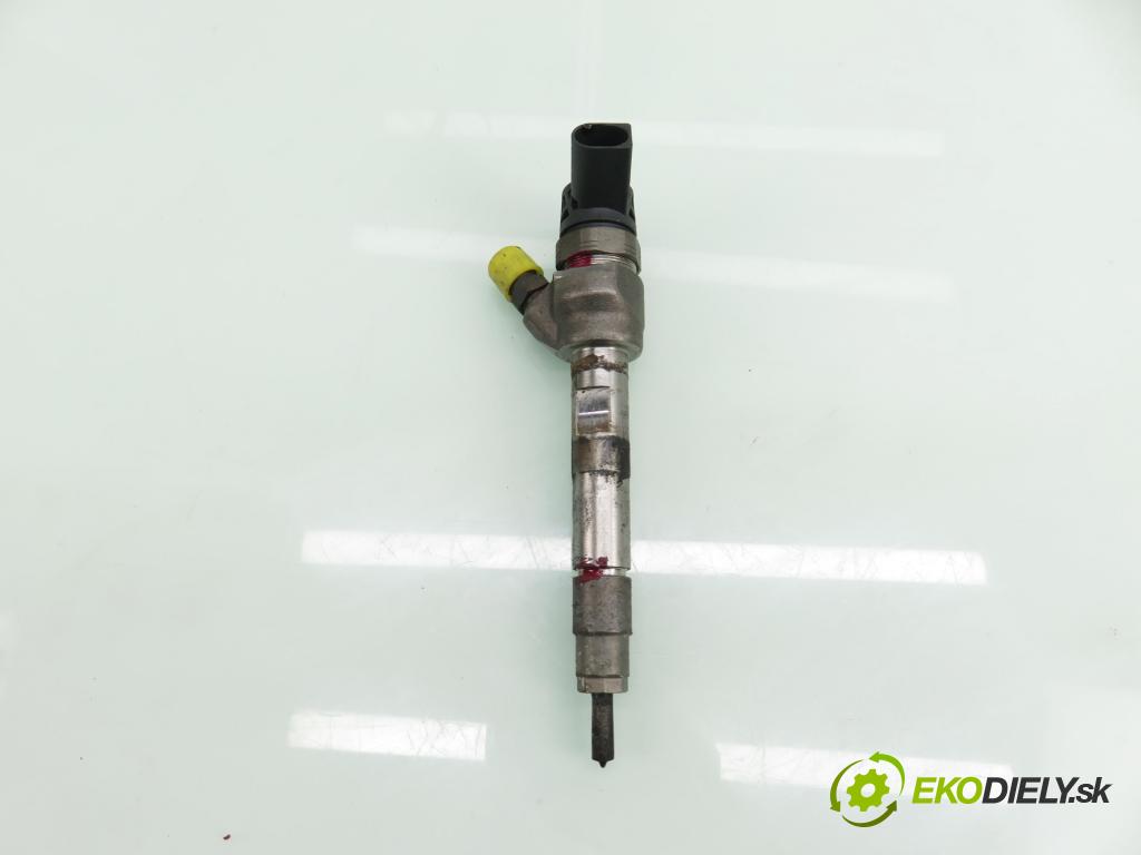 TOYOTA AVENSIS sedan (_T27_) SEDAN 2016 105,00 2.0 D-4D (WWT271_) - 2WW 1995,00 vstřikovač 0445110613 ; 8514146 (Vstřikovač paliva)