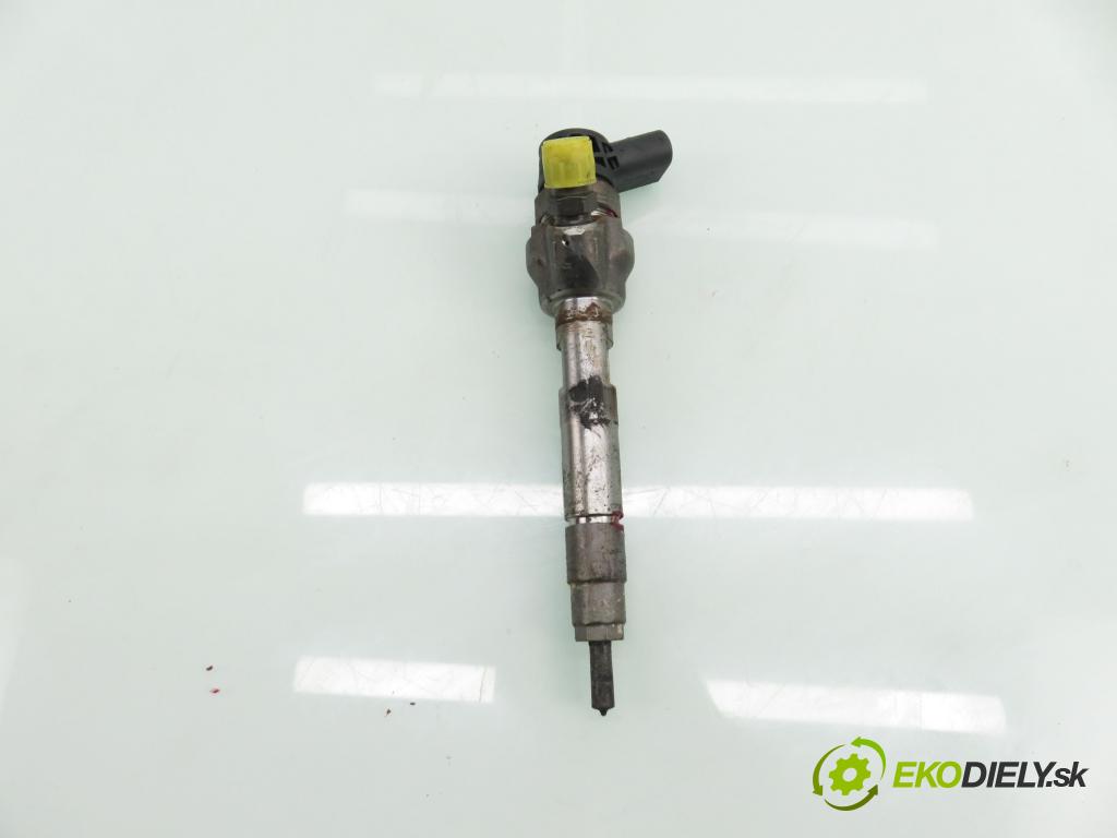 TOYOTA AVENSIS sedan (_T27_) SEDAN 2016 105,00 2.0 D-4D (WWT271_) - 2WW 1995,00 vstřikovač 0445110613 ; 8514146 (Vstřikovač paliva)