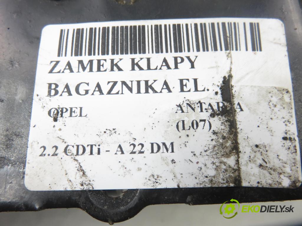 OPEL ANTARA A (L07) SUV 2012 135,00 2.2 CDTi 4x4 - A 22 DMH 2231,00 zámok dverí kufor EL.