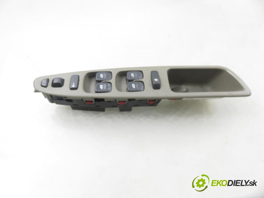 VOLVO V40 Kombi (645) KOMBI 2002 75,00 1.9 DI 102 - D 4192 T4 1870,00 Panel ovládania okien 30638533