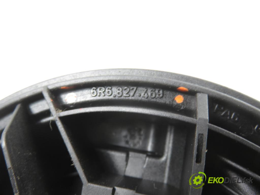 VW POLO (6R, 6C) HB 2009 55,00 1.6 TDI - CAYA 1598,00 klika dveří kufr 6R6827469