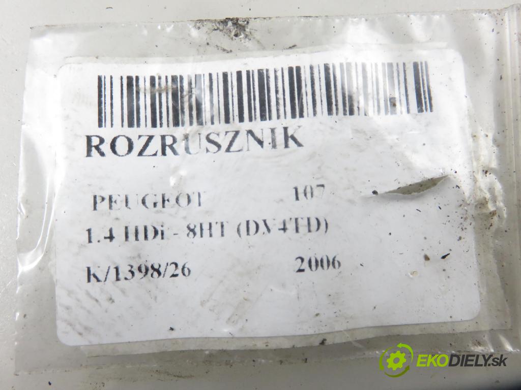 PEUGEOT 107 (PM_, PN_) HB 2006 40,00 1.4 HDi - 8HT (DV4TD) 1398,00 Štartér S3016 (Štartér)