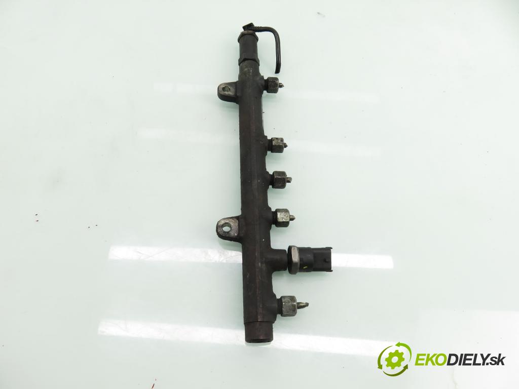RENAULT TRAFIC II Autobus (JL) BUS 2004 74,00 1.9 dCI 100 (JL0C) - F9Q 760 1870,00 Lišta vstrekovacia 0445214024 ; 8200347176 ; 0281002522 (Vstrekovacia lišta)
