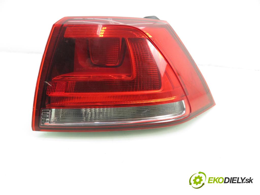 VW GOLF VII (5G1, BQ1, BE1, BE2) HB 2014 77,00 1.6 TDI - CLHA 1598,00 světlo pravé zadní 5G0945096M ; 90052058A