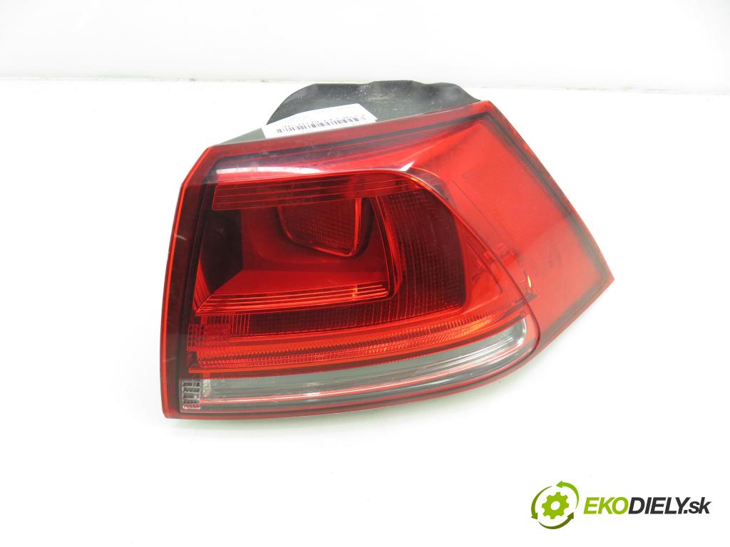 VW GOLF VII (5G1, BQ1, BE1, BE2) HB 2014 77,00 1.6 TDI - CLHA 1598,00 světlo pravé zadní 5G0945096M ; 90052058A
