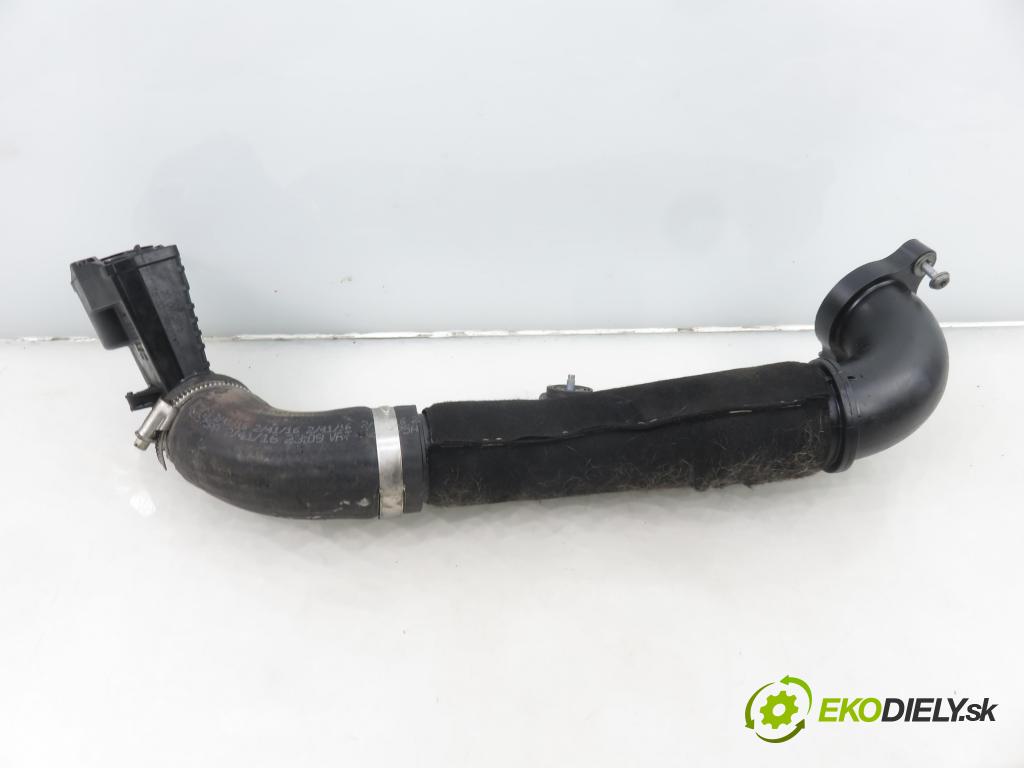 AUDI A4 Avant (8W5, B9) KOMBI 2016 110,00 2.0 TDI - DEUA 1968,00 Rúra intercoolera turba 04L145828B ; 04L131111N ; 04L145762AG