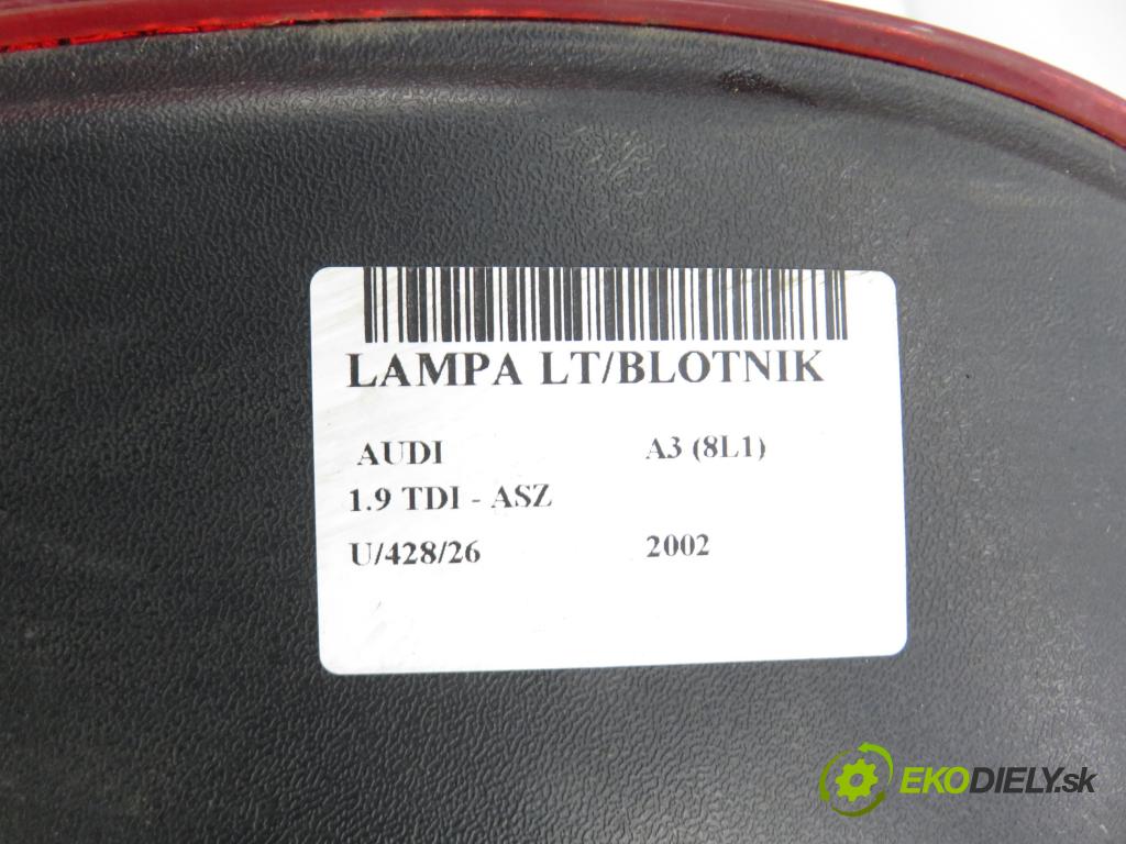 AUDI A3 (8L1) HB 2002 96,00 1.9 TDI - ASZ 1896,00 světlo levé zadní 8L0945095B