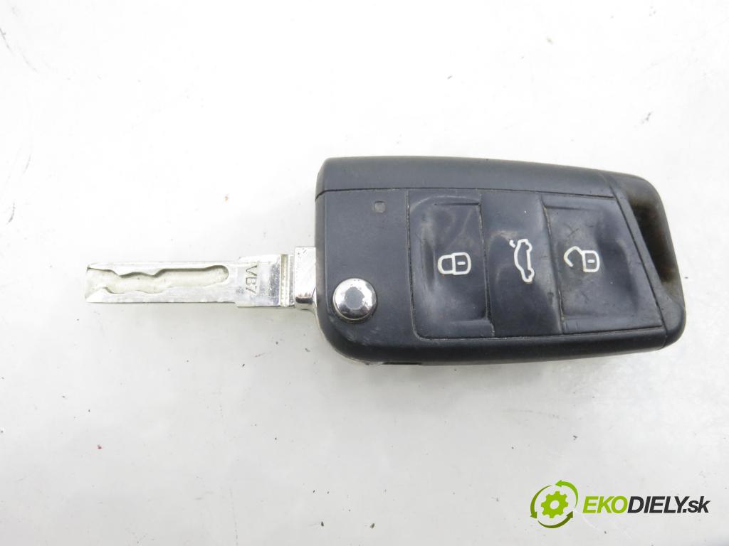 VW GOLF VII (5G1, BQ1, BE1, BE2) HB 2014 77,00 1.6 TDI - CLHA 1598,00 spinačka 1K0905851 ; 0238AC04013B (Spínacia skrinka)
