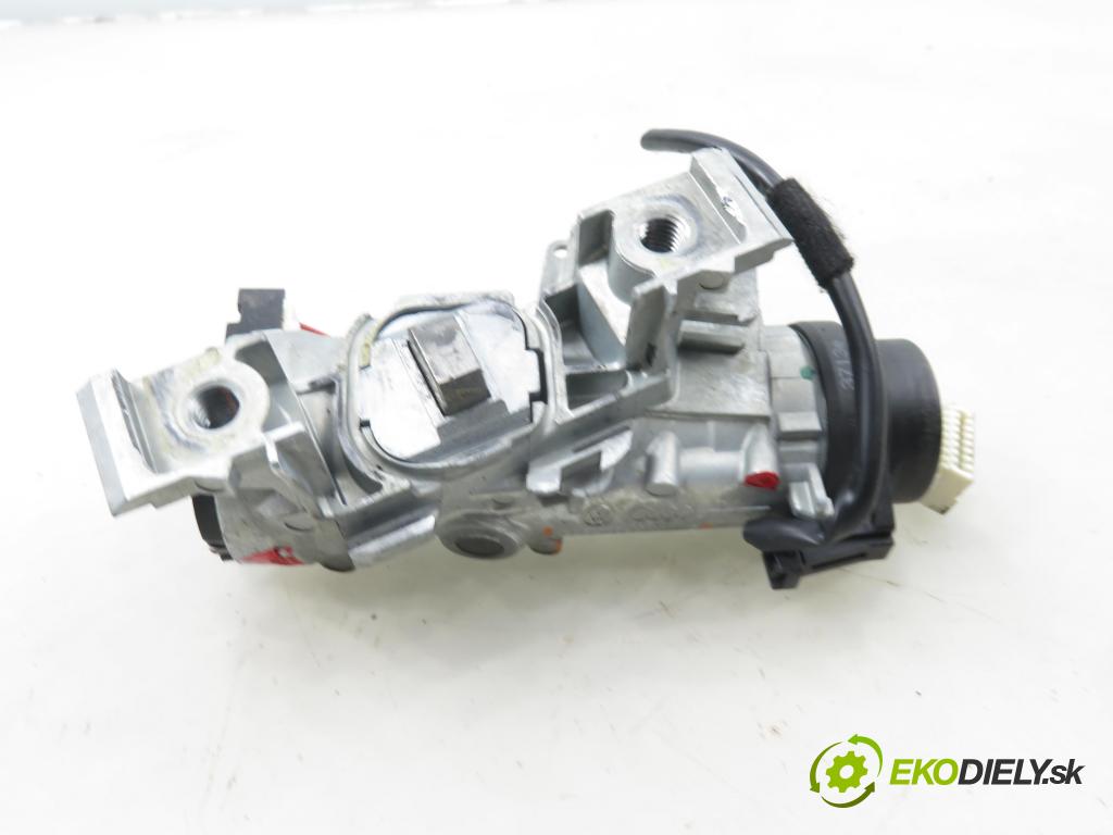VW GOLF VII (5G1, BQ1, BE1, BE2) HB 2014 77,00 1.6 TDI - CLHA 1598,00 spinačka 1K0905851 ; 0238AC04013B (Spínacia skrinka)