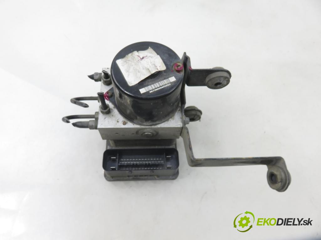 FORD FOCUS II Turnier (DA_, FFS, DS) KOMBI 2006 74,00 1.6 - SHDA 1596,00 Pumpa ABS 10096001193 ; 10020602164 ; 3M512C405HB (Pumpa ABS)