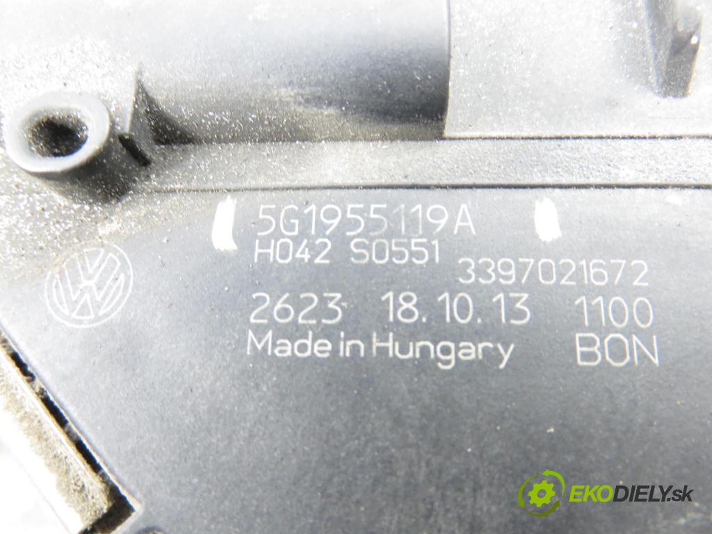 VW GOLF VII (5G1, BQ1, BE1, BE2) HB 2014 77,00 1.6 TDI - CLHA 1598,00 Motorček stieračov 5G1955023C ; 3397021672 ; 5G1955119A