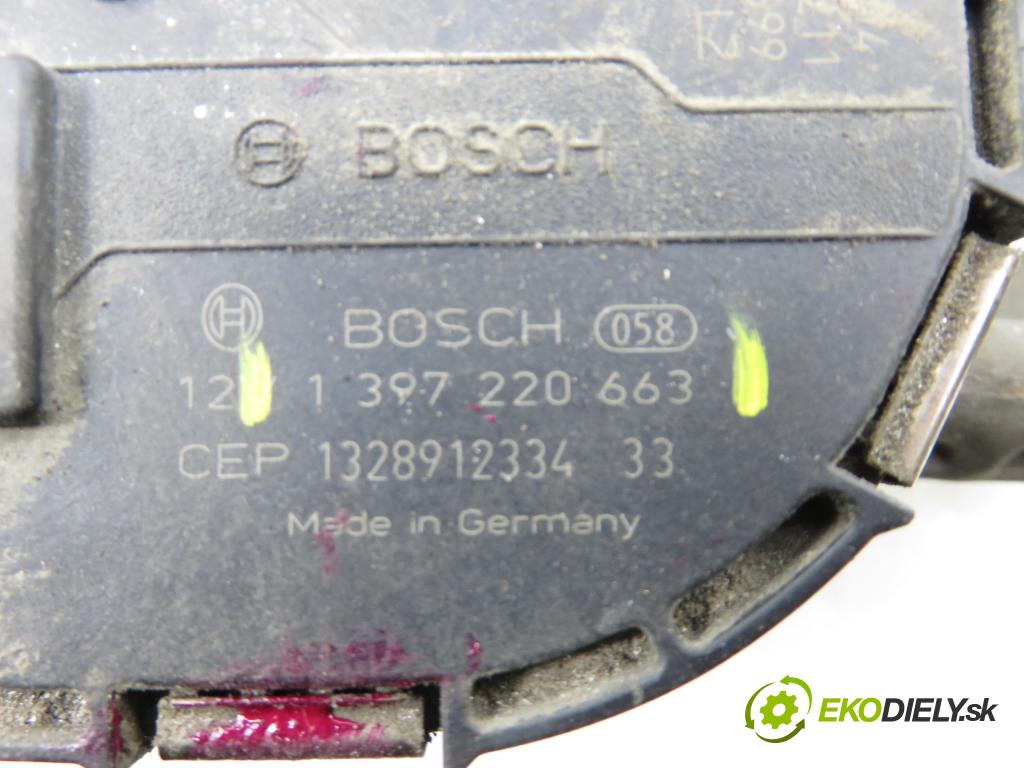 VW GOLF VII (5G1, BQ1, BE1, BE2) HB 2014 77,00 1.6 TDI - CLHA 1598,00 Motorček stieračov 5G1955023C ; 3397021672 ; 5G1955119A