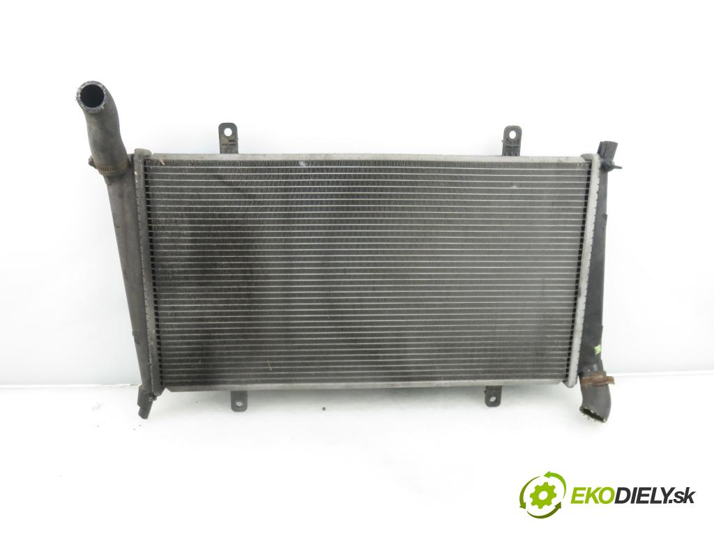 VOLVO V40 Kombi (645) KOMBI 2002 75,00 1.9 DI 102 - D 4192 T4 1870,00 chladič vody