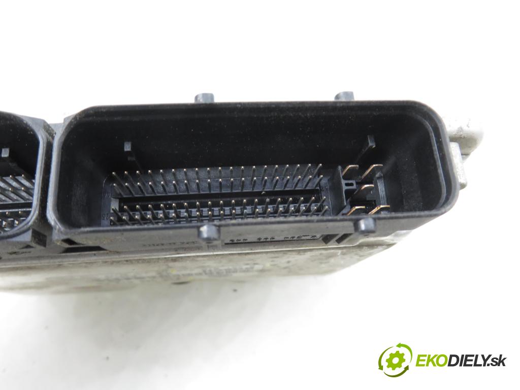 SEAT TOLEDO II (1M2) SEDAN 1999 66,00 1.9 TDI - ALH 1896,00 Riadiaca jednotka Motor 038906012CA ; 0281010230