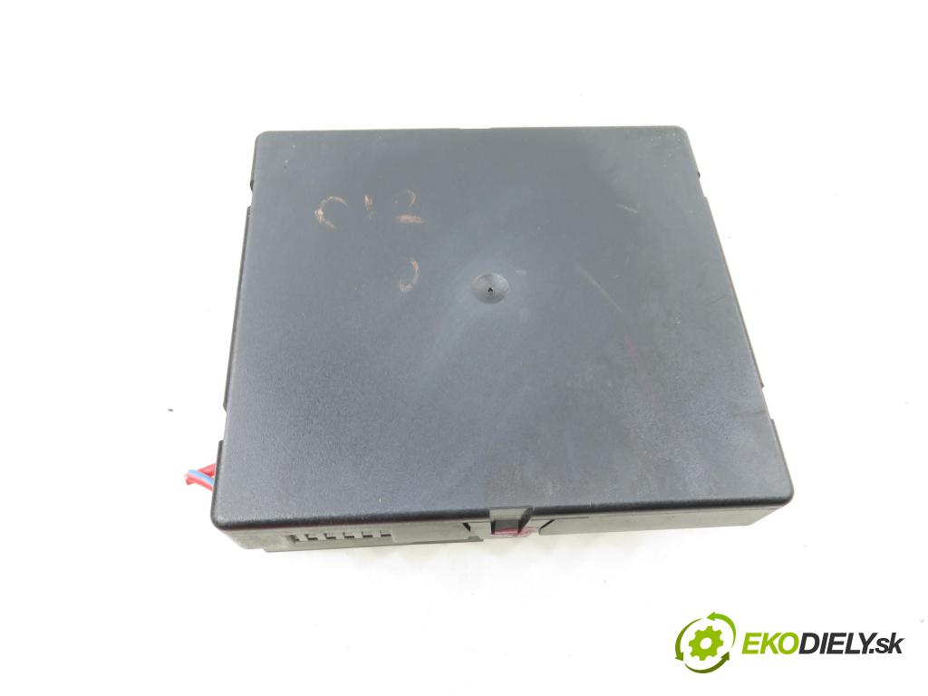 AUDI A6 Avant (4F5, C6) KOMBI 2006 171,00 3.0 TDI quattro - ASB 2967,00 MODUL komfortu 4F0907289G ; 4F0910289G ; 5DK00876224
