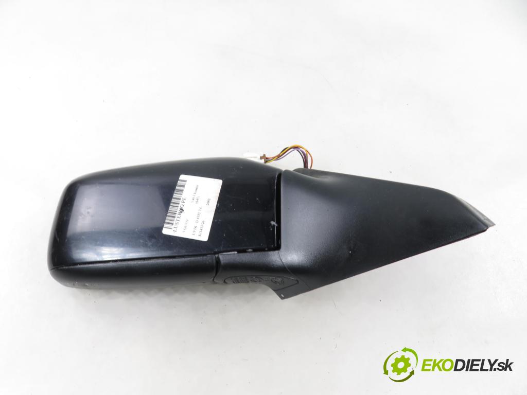 VOLVO V40 Kombi (645) KOMBI 2002 75,00 1.9 DI 102 - D 4192 T4 1870,00 Spätné zrkadlo