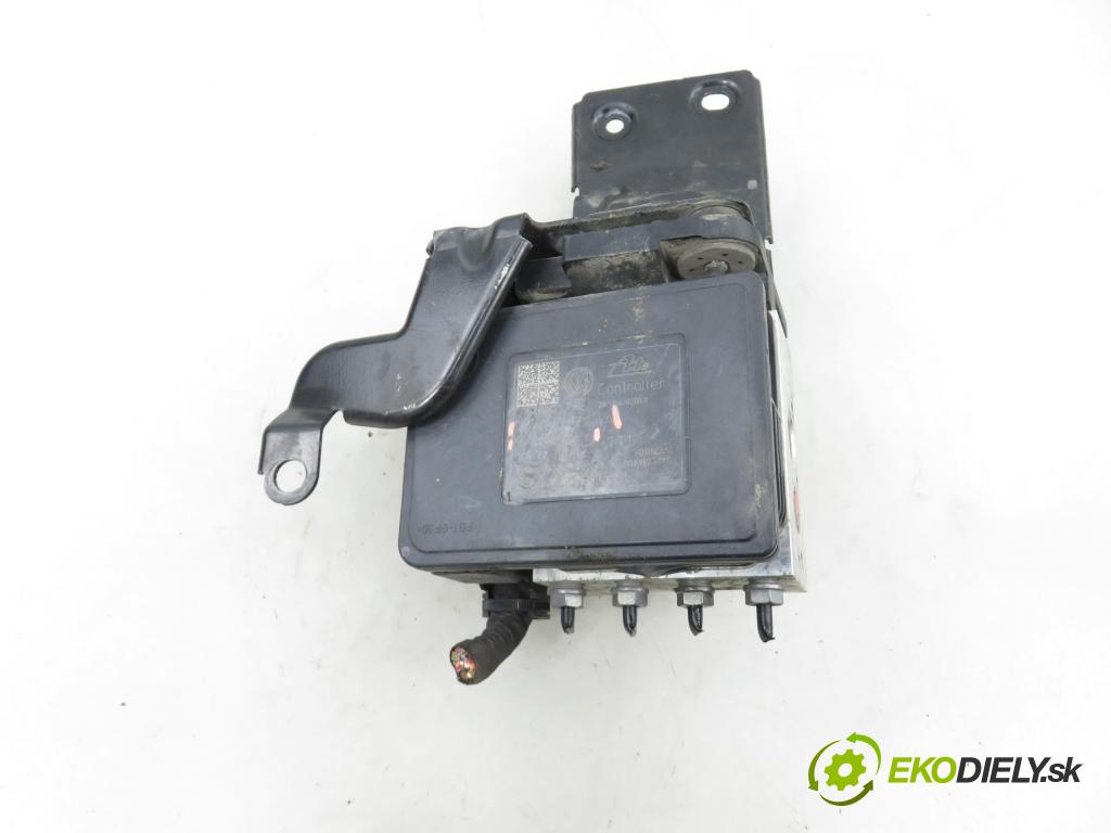 VW GOLF VII (5G1, BQ1, BE1, BE2) HB 2014 77,00 1.6 TDI - CLHA 1598,00 Pumpa ABS 5Q0907379AA ; 10091543463T ; 5Q0614517T (Pumpa ABS)
