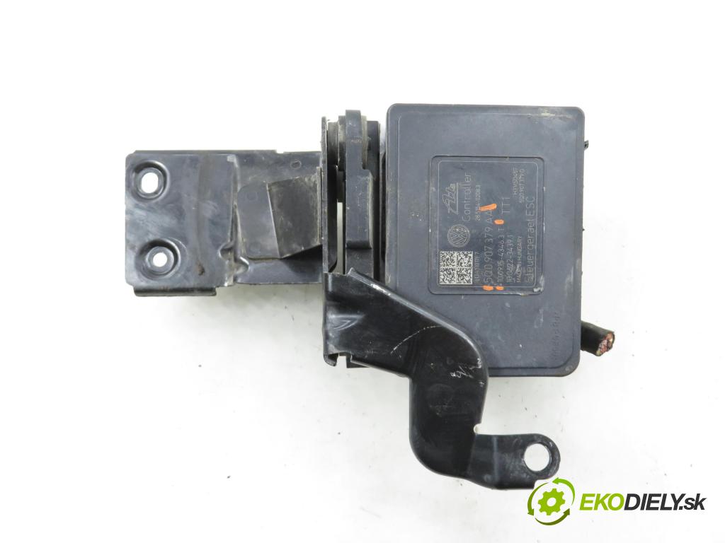 VW GOLF VII (5G1, BQ1, BE1, BE2) HB 2014 77,00 1.6 TDI - CLHA 1598,00 Pumpa ABS 5Q0907379AA ; 10091543463T ; 5Q0614517T (Pumpa ABS)