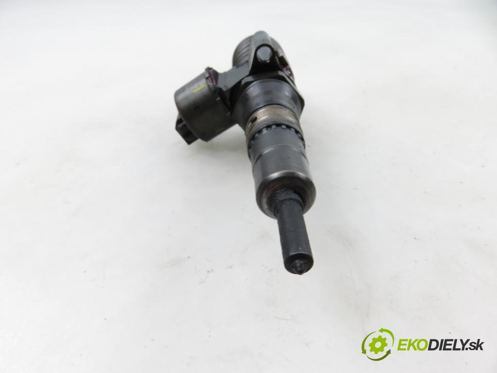 VW TOURAN (1T1, 1T2) MINIVAN 2005 103,00 2.0 TDI 16V 140 - BKD 1968,00 Vstrekovač 03G130073G ; 0414720404 (Vstrekovač paliva)