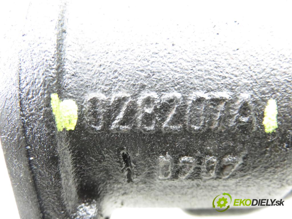 VW PASSAT B5 (3B2) SEDAN 1997 66,00 1.9 TDI 90 - AHU 1896,00 Pumpa vákuová 028207A