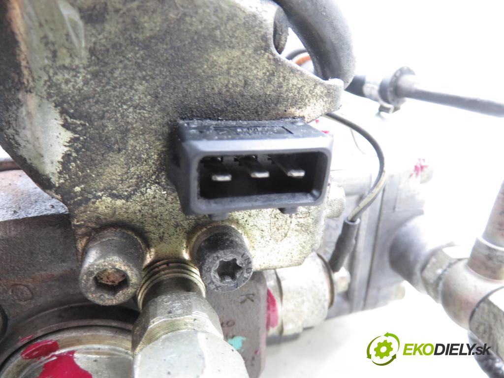 VW PASSAT B5 (3B2) SEDAN 1997 66,00 1.9 TDI - AHU 1896,00 pumpa vstřikovací 0460404985 ; 028130110H (Vstřikovací čerpadlo)