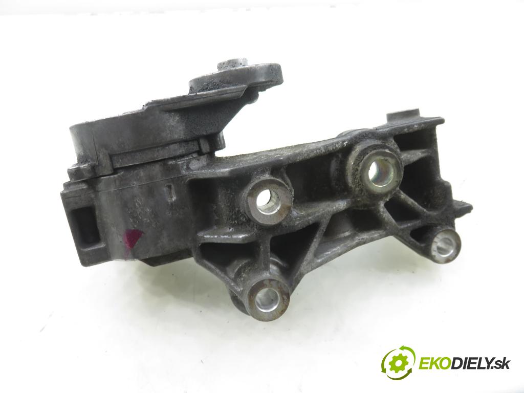OPEL CORSA C (X01) HB 2001 55,00 1.7 DTI - Y 17 DT 1686,00 Uchytenie alternátora 897222554 ; 897184929