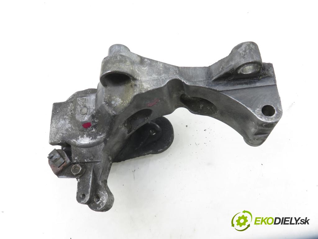 OPEL CORSA C (X01) HB 2001 55,00 1.7 DTI - Y 17 DT 1686,00 Uchytenie alternátora 897222554 ; 897184929